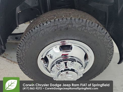 Used 2024 RAM 3500 Tradesman w/ Chrome Appearance Group image 26