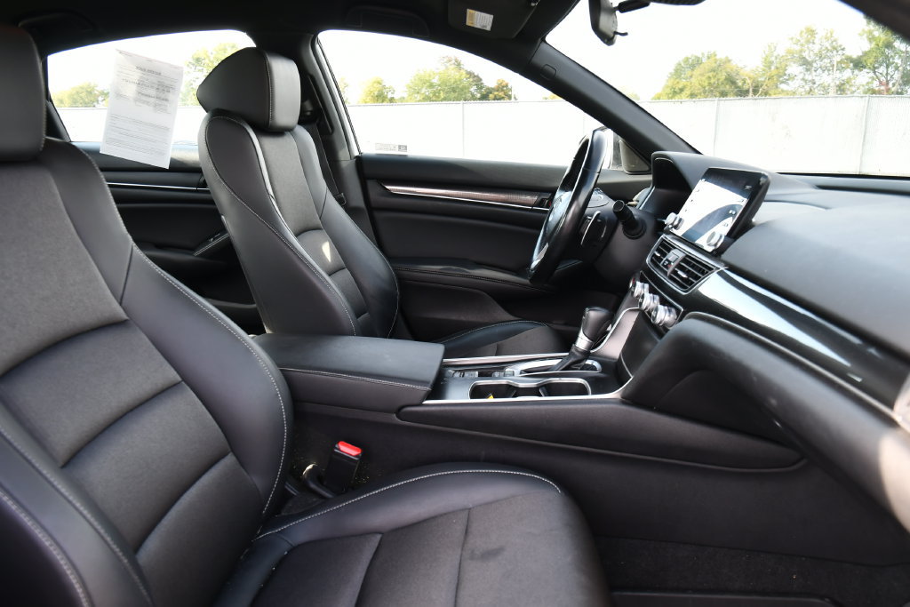 Used 2022 Honda Accord Sport image 24