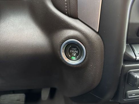 Used 2019 GMC Sierra 1500 SLT w/ SLT Premium Plus Package image 19