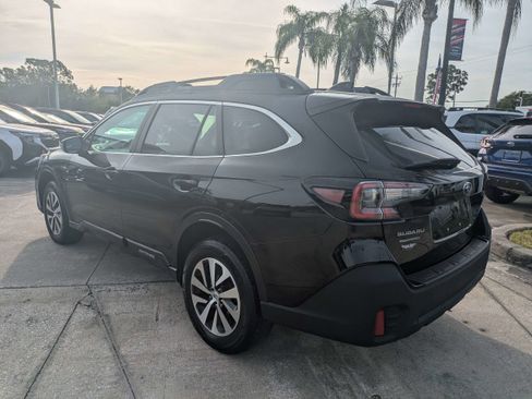Used 2020 Subaru Outback Premium w/ Popular Package #1 AWD/4WD image 6