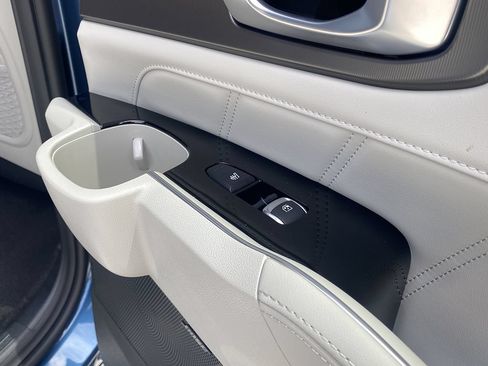 New 2026 Kia Sorento SX Prestige AWD/4WD image 21