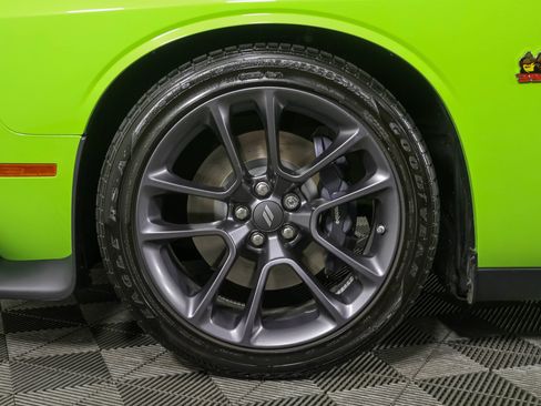 Used 2023 Dodge Challenger R/T Scat Pack RWD image 19