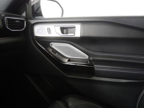 Used 2021 Ford Explorer ST w/ Equipment Group 401A image 27