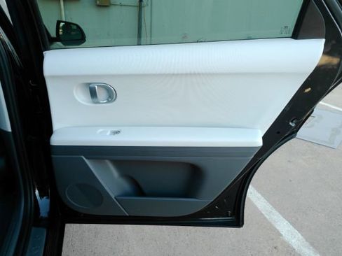 Used 2023 Hyundai Ioniq 5 SE image 22