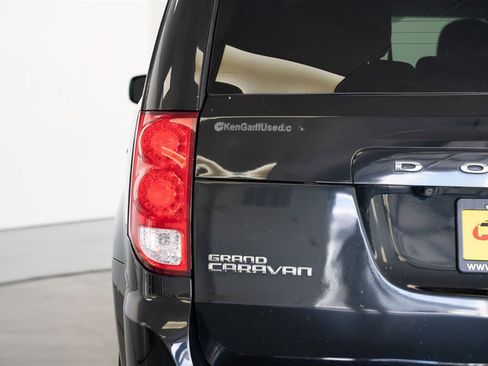 Used 2014 Dodge Grand Caravan SE w/ Quick Order Package 29E SE image 11