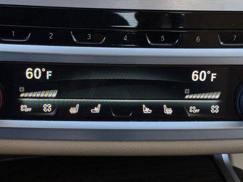 Certified 2022 BMW 740i xDrive image 22