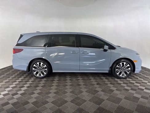 Certified 2025 Honda Odyssey Elite image 5