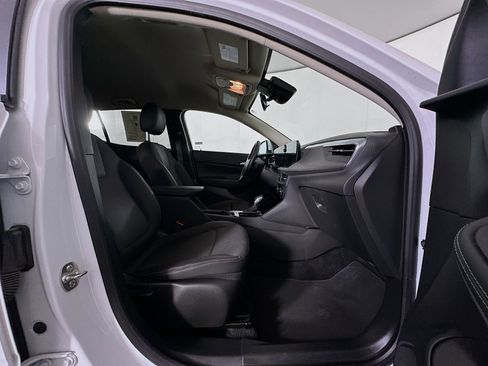 Used 2025 Buick Encore GX Preferred FWD image 30