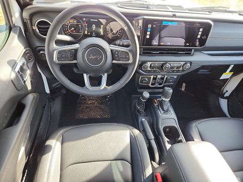 New 2026 Jeep Wrangler Sahara image 7