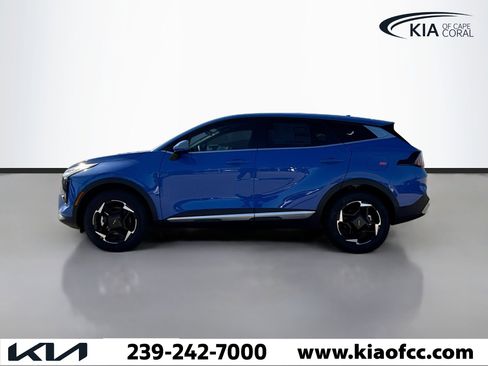 New 2026 Kia Sportage EX image 2