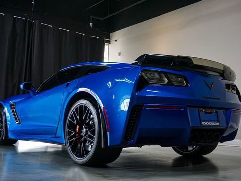 Used 2015 Chevrolet Corvette Z06 w/ Z07 Performance Package RWD image 34