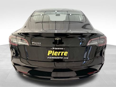 Used 2022 Tesla Model 3 image 3