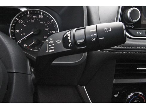 Certified 2025 Nissan Rogue SV w/ SV Premium Package FWD image 22