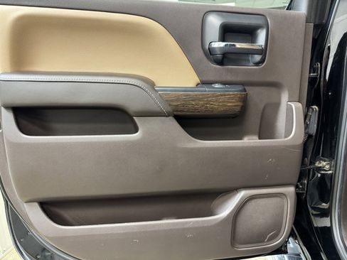 Used 2017 GMC Sierra 3500 Denali w/ Duramax Plus Package image 16