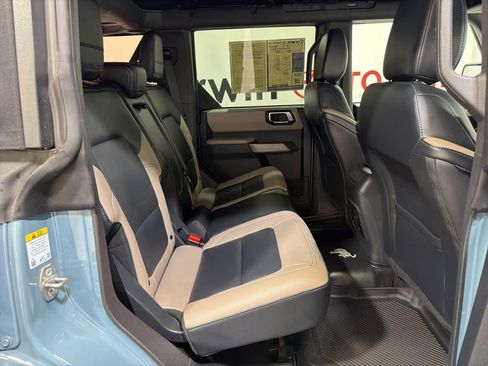 Used 2022 Ford Bronco Wildtrak AWD/4WD image 15