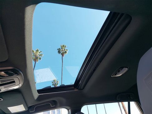 Certified 2023 Subaru Outback Wilderness image 30