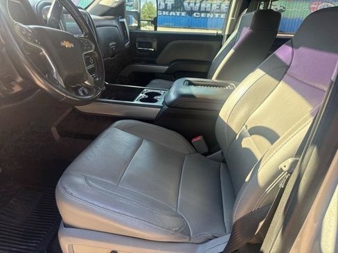Used 2018 Chevrolet Silverado 2500 LTZ w/ Duramax Plus Package AWD/4WD image 26