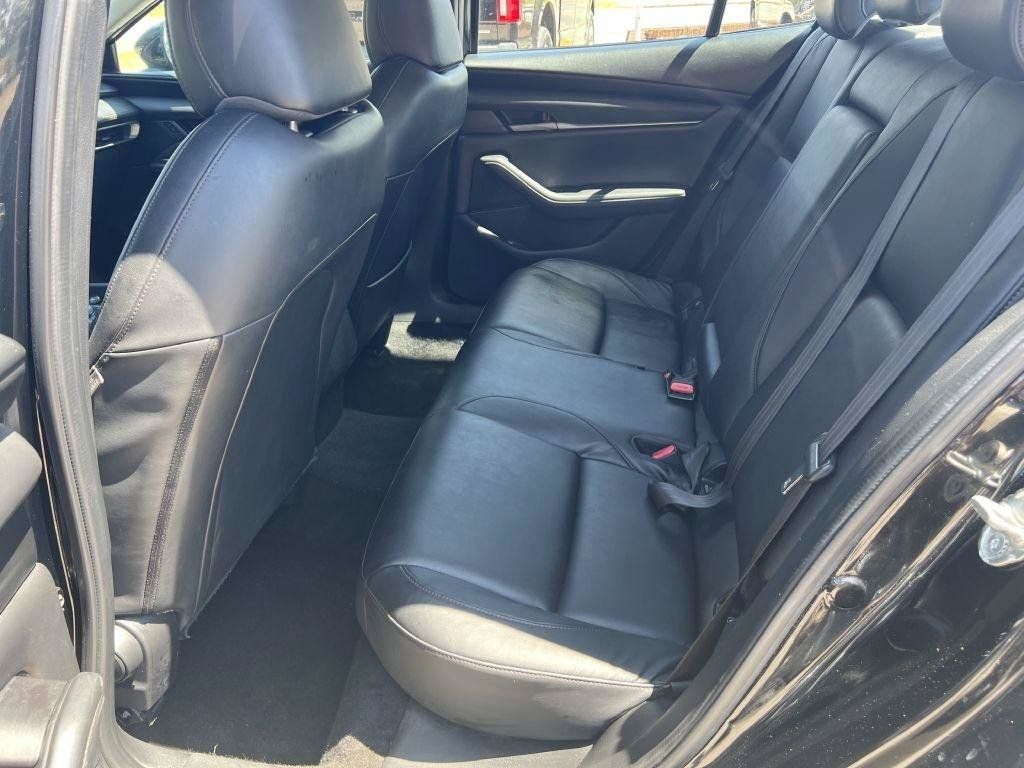 Used 2021 MAZDA MAZDA3 s FWD image 13