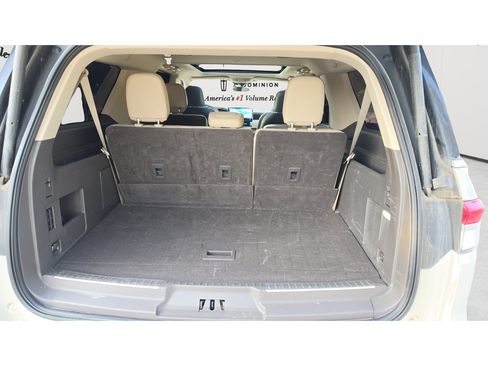 Used 2024 Lincoln Navigator L Reserve AWD/4WD image 25