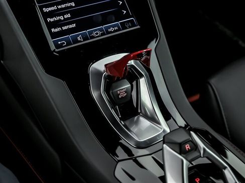 Used 2020 Lamborghini Huracan EVO AWD/4WD image 31