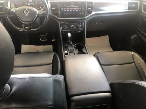 Used 2019 Volkswagen Atlas SE image 10
