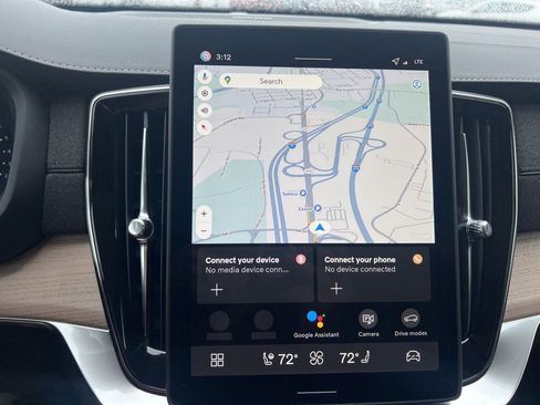 New 2026 Volvo XC90 B6 Plus w/ Protection Package Premier AWD/4WD image 22