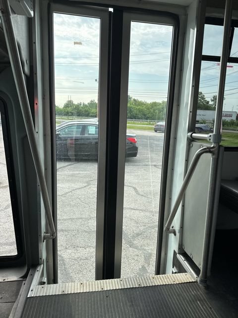 Used 2008 Ford E-350 and Econoline 350 Super Duty RWD image 12