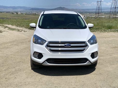 Used 2017 Ford Escape SE image 13