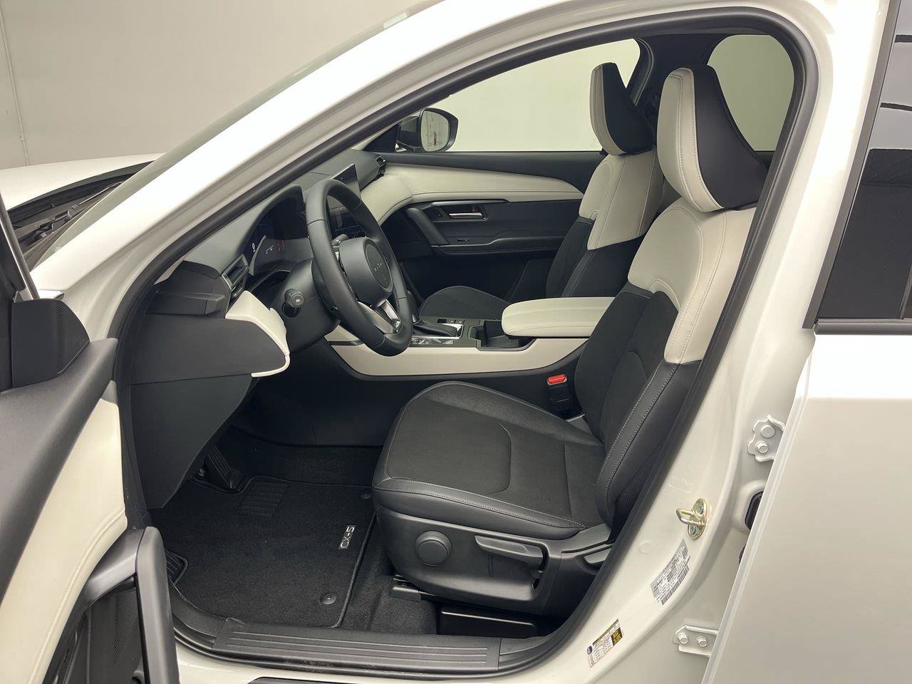 New 2026 MAZDA CX-5 Select AWD/4WD image 3
