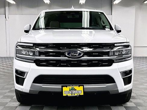Used 2024 Ford Expedition Max Limited image 3