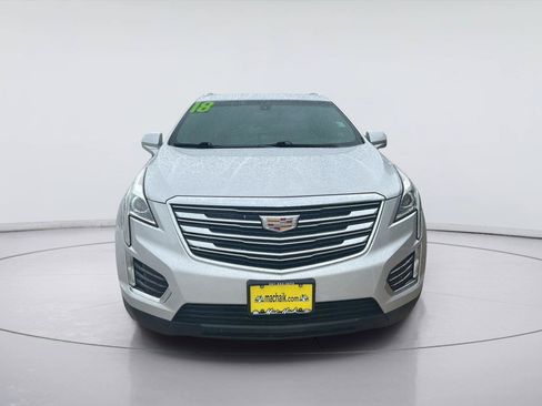 Used 2018 Cadillac XT5 FWD image 2