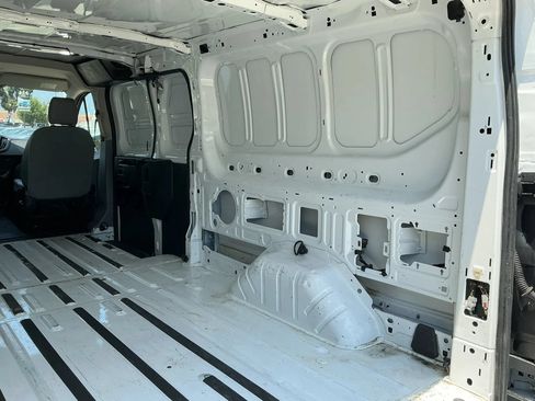 Used 2018 Ford Transit 250 148 Low Roof RWD image 13