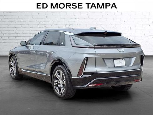 Certified 2024 Cadillac Lyriq Luxury RWD image 3