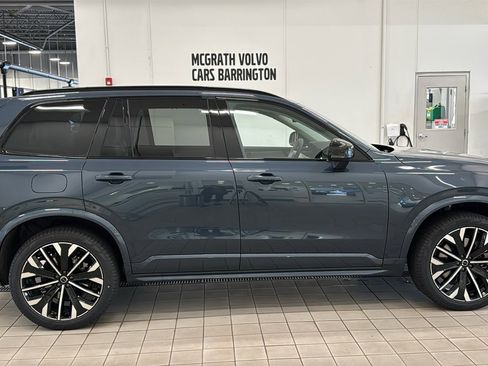 New 2026 Volvo XC90 T8 Ultra w/ Protection Package AWD/4WD image 4