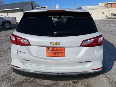 Used 2018 Chevrolet Equinox Premier image 14