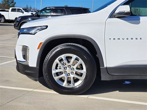Certified 2022 Chevrolet Traverse LS image 10