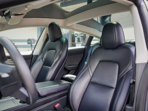Used 2023 Tesla Model 3 Standard Range RWD image 16