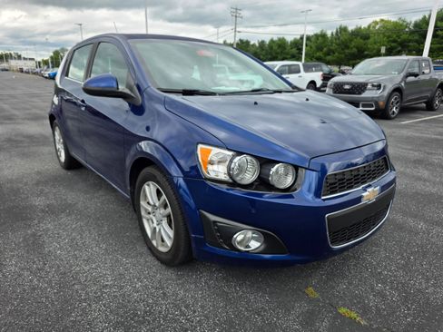 Used 2013 Chevrolet Sonic LT w/ Wheels and Fog Lamp Package FWD image 7