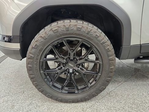 Used 2024 Lexus GX 550 AWD/4WD image 12