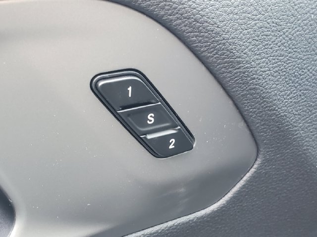New 2027 Chrysler Pacifica Select FWD image 22