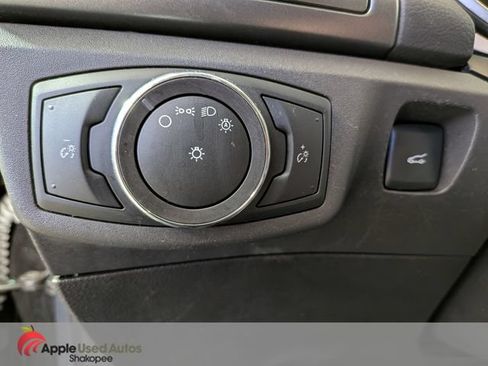 Used 2013 Ford Fusion SE FWD image 22