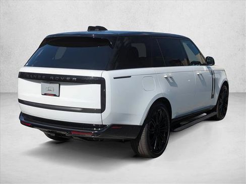 New 2026 Land Rover Range Rover Long Wheelbase SE AWD/4WD image 2