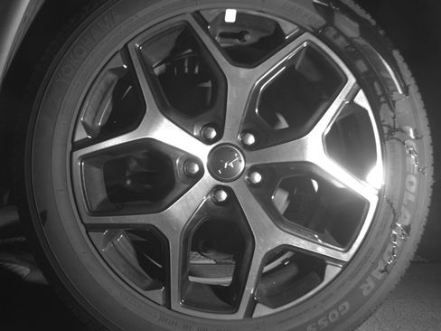 Used 2025 Jeep Compass Limited image 14