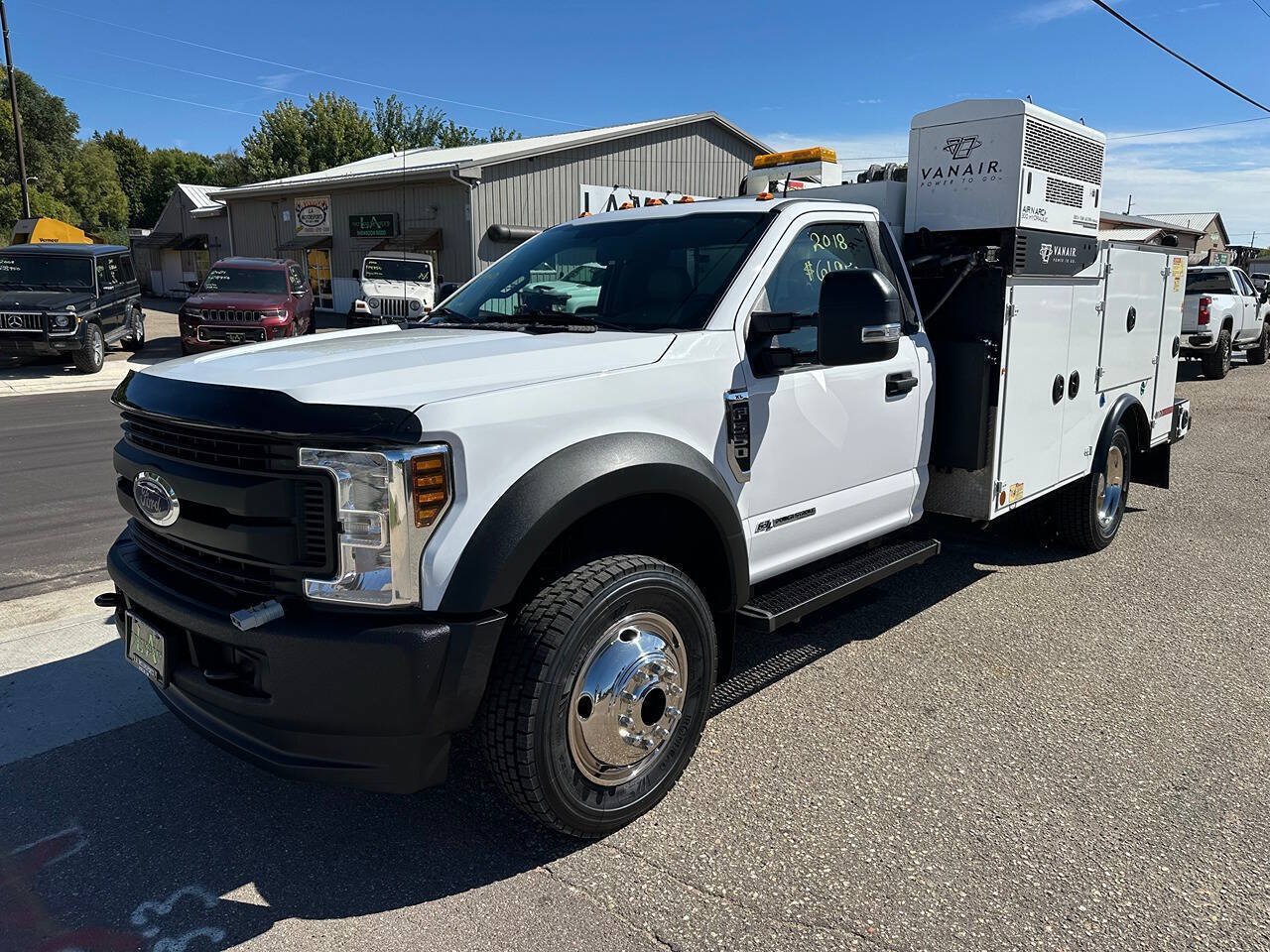 Used 2018 Ford F550 4x4 Regular Cab Super Duty image 9