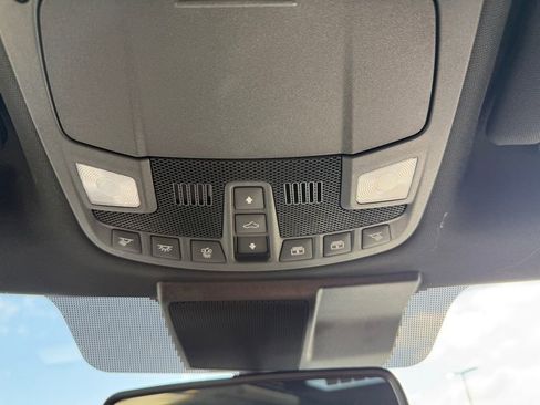 Used 2022 Ford F250 Lariat w/ Tremor Off-Road Package image 16