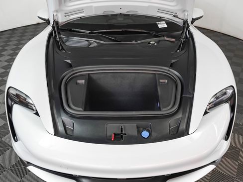 Used 2024 Porsche Taycan 4S image 12