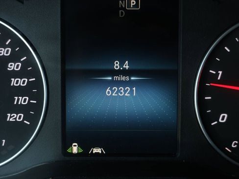 Used 2023 Mercedes-Benz Sprinter 2500 image 14