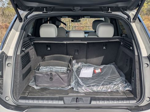 New 2026 Land Rover Range Rover Sport SE image 26