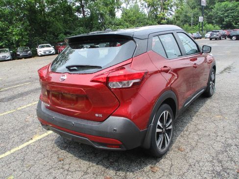 Used 2020 Nissan Kicks SR FWD image 3