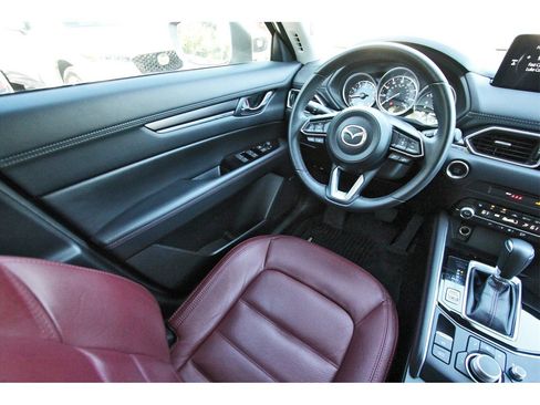 Certified 2021 MAZDA CX-5 Carbon Edition image 7